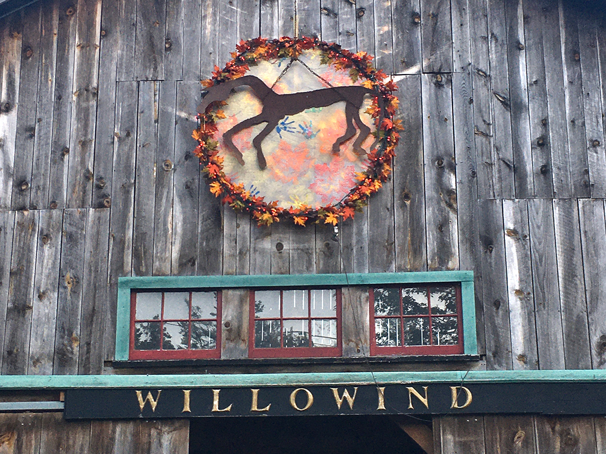 Willowind barn and sign